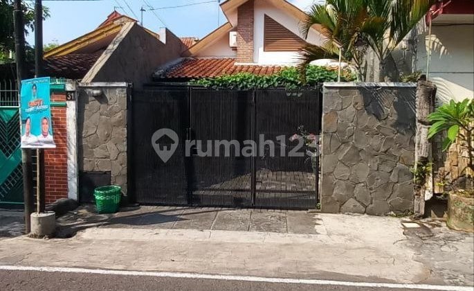 Rumah Luas Murah Siap Huni Tengah Kota Solo Surakarta