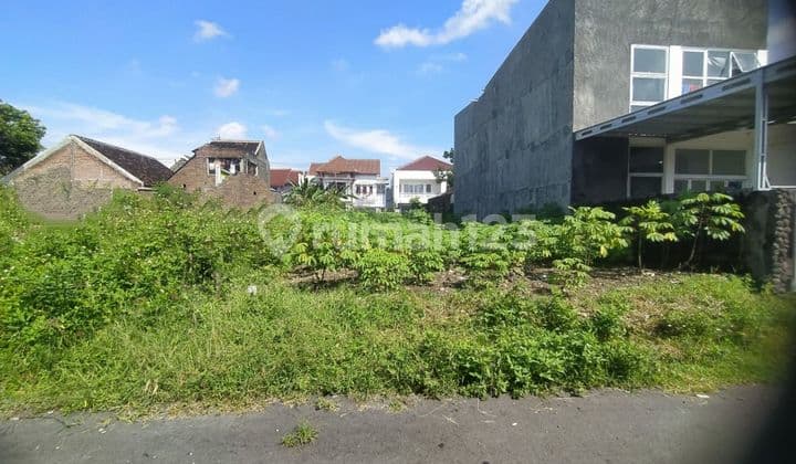 Tanah Pekarangan Siap Bangun Solo Kota Dekat Manahan dan Exit Tol