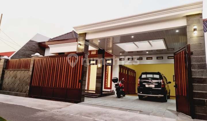 Rumah Baru Mewah 1 Lantai Design Klasik Luas Tanah 261 M² Lokasi Premium Dan Strategis Hanya 3 Menit Ke Manahan Solo Surakarta