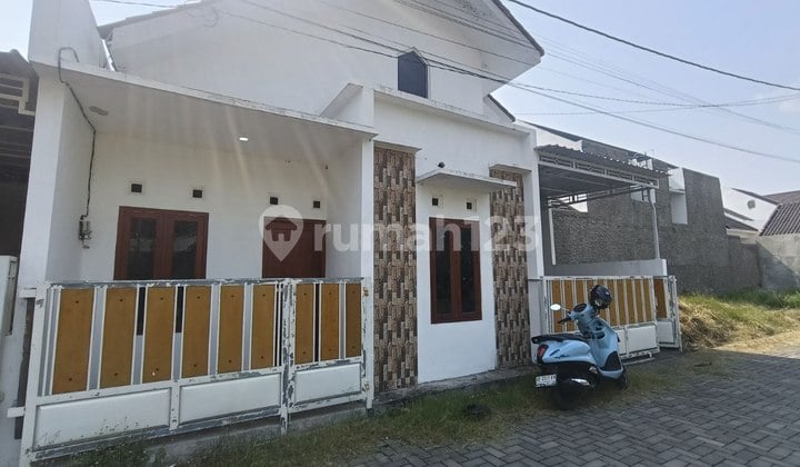Rumah Cantik Murah Siap Huni Lokasi Strategis Dekat Kampus Uin Dan Superindo Kartosuro