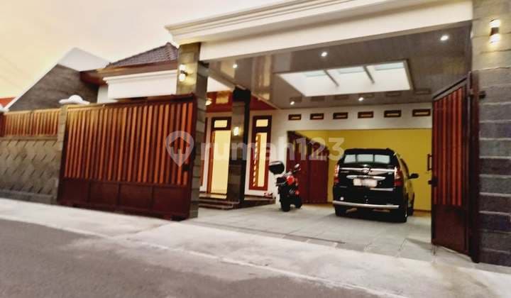 Rumah Baru Mewah Siap Huni Istimewa 1 Lantai Luas 261 M Design Klasik Lokasi Premium Solo Kota