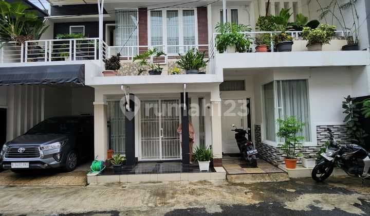 Rumah Cluster mewah di Pondok Kelapa,Duren Sawit,Jakarta Timur