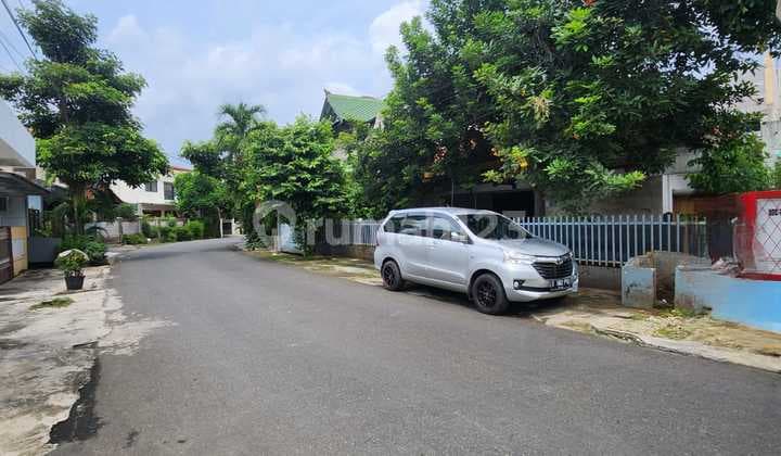 Rumah lama hitung tanah aja di Kayu Putih,Jakarta Timur