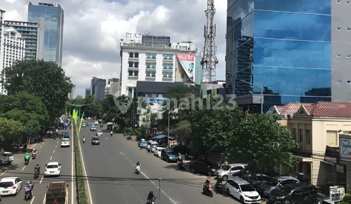 New 8.5-Story Building in Tanah Abang, Central Jakarta