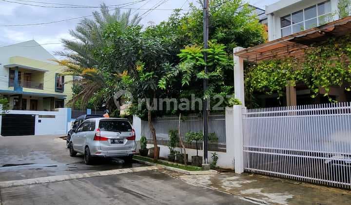 RUMAH NYAMAN DALAM KOMPLEK di Klender,Jakarta Timur