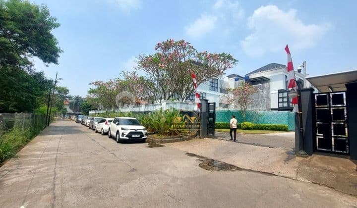 Rumah Cluster Mewah 3 Lantai di Kemang,Jakarta Selatan