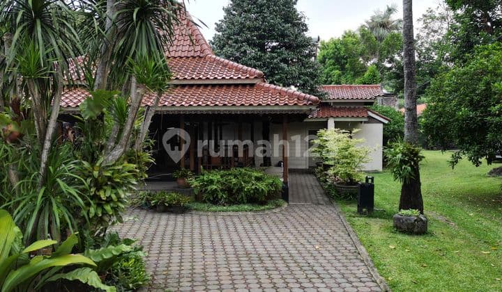 Garden House design ethnic di Andara,Depok