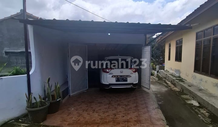 Rumah Akses Mobil Dekat Alun2 Syiarul Islam Kuningan Jawa Barat