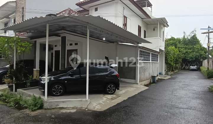 Rumah Hook Dalam Town House Batu Ampar Kramat Jati Jakarta Timur