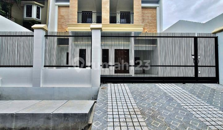 Ready-to-Live New Home on a Wide Road in Bintara, West Bekasi