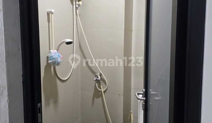 Ruko Gandeng 2 400 m2 HGB Daan Mogot Baru, Jakarta Barat