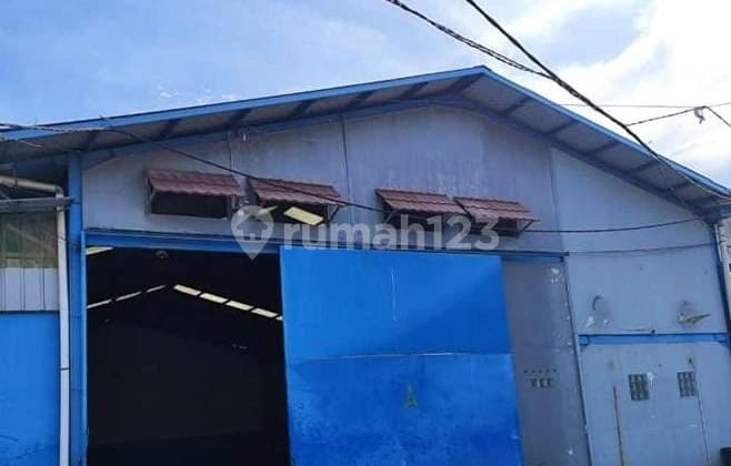 For Rent Warehouse Suitable for Business in Karawaci Tangerang