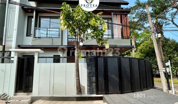 Rumah Minimalis Modern 2 Lantai di Griya Loka, BSD
