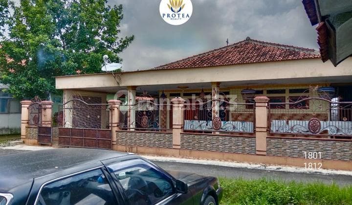 FOR SALE LARGE HOUSE CHEAP IN PLUMBON, CIREBON REGENCY
