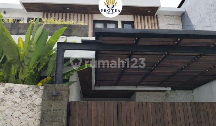 Luxury House with Swimming Pool in Sanur, Denpasar Bali