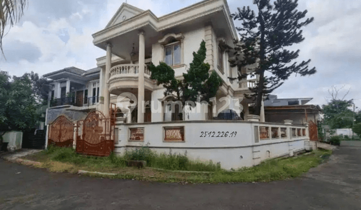 Rumah 2 Lantai Posisi di Hook Dalam Cluster di Gria Jakarta, Pamulang