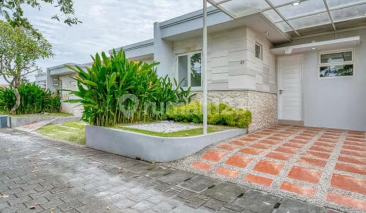 Serene Romantic House Kerobokan Badung