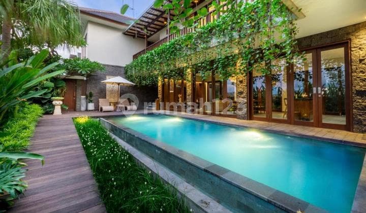 Batubolong Beach Villa Canggu Badung