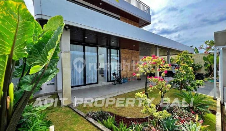 Brand New Villa View Sawah Bumbak Kerobokan Badung
