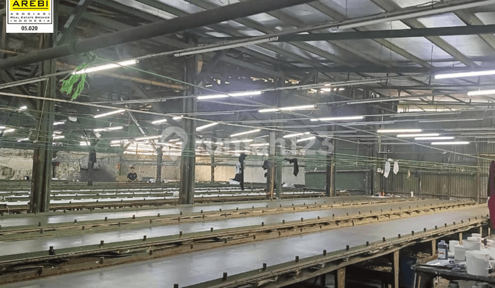 Nego Gudang Luas Startegis Masuk Kontainer di Holis Bandung