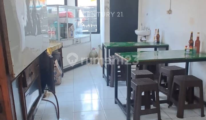 Rumah Kos Area Sangat Ramai Dekat Maranatha Cocok untuk Investasi