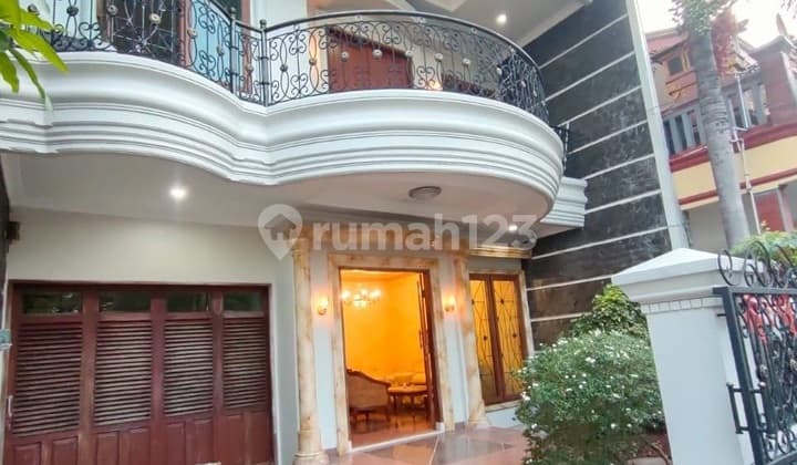 Rumah baru dalam cluster pesanggrahan dekat pintu tol petukangan