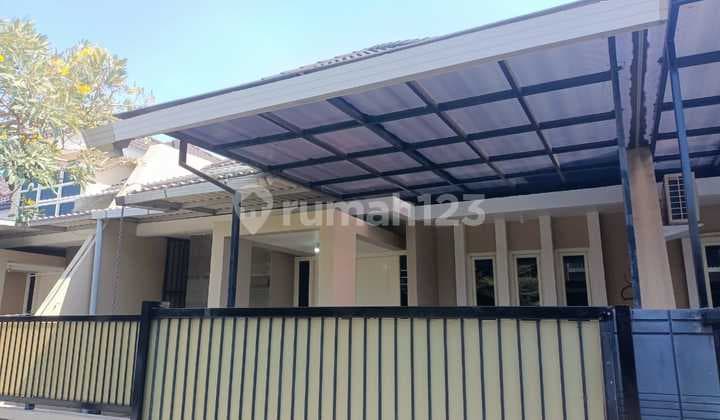 Disewakan Rumah Pondok Chandra, Cluster Saphire, Delima. Bagus, minimalis, siap pakai.