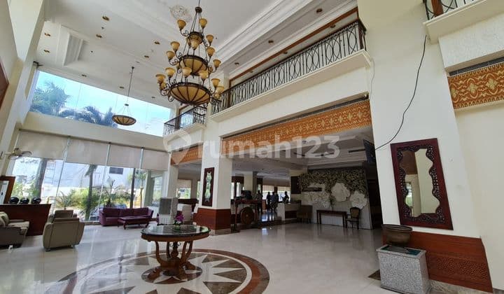 Tanah Dijual Bonus Bangunan Hotel 13 Lantai