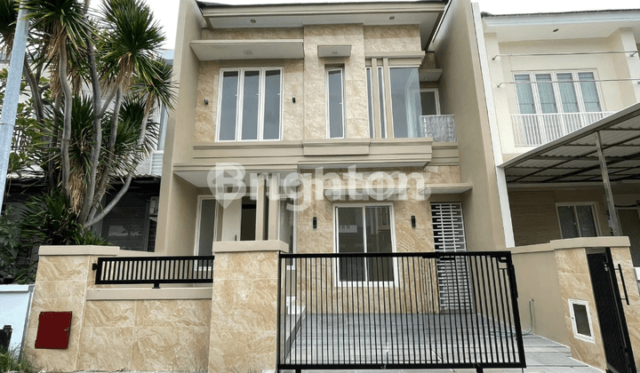 Rumah Baru Minimalis Pakuwon City Dekat Galaxy Mall