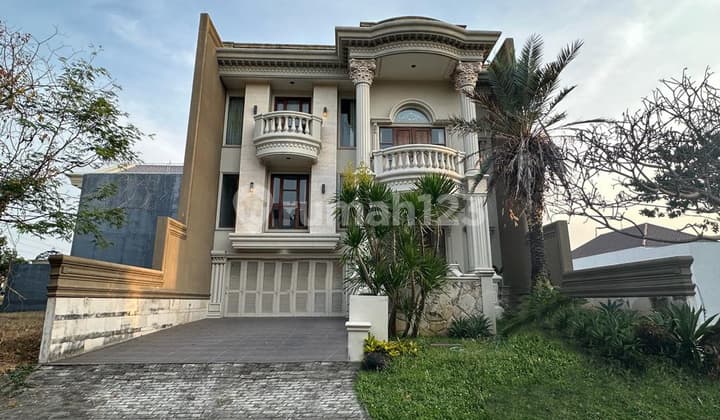 Rumah Klasik Area Golf Di Citraland Dekat Graha Dan Pakuwon Indah