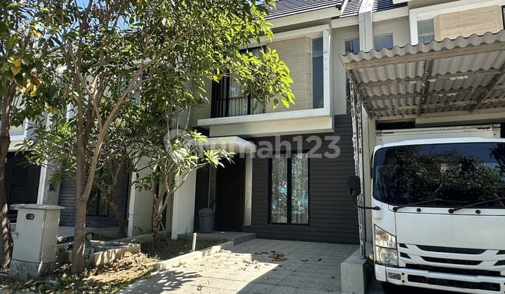 RUMAH FULL FURNISH NORTHWEST PARK, LAKE, HILL, CENTRAL CITRALAND