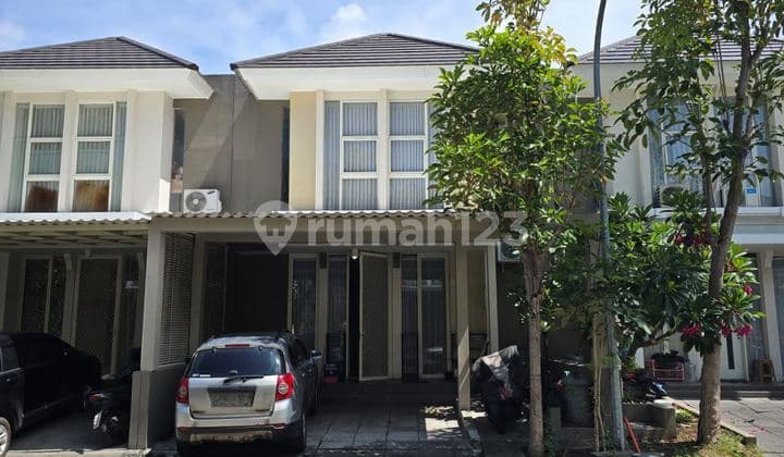 Rumah Minimalis Full Furnish Greenlake Citraland Dekat Pakuwon