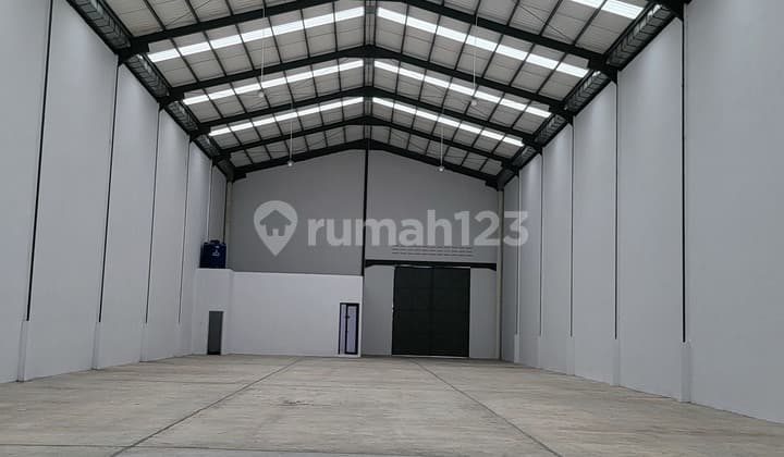 Gudang Laksana Siap Pakai