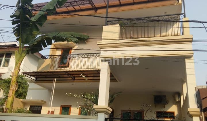 NICE 2-Story House Wide Road Kelapa Gading