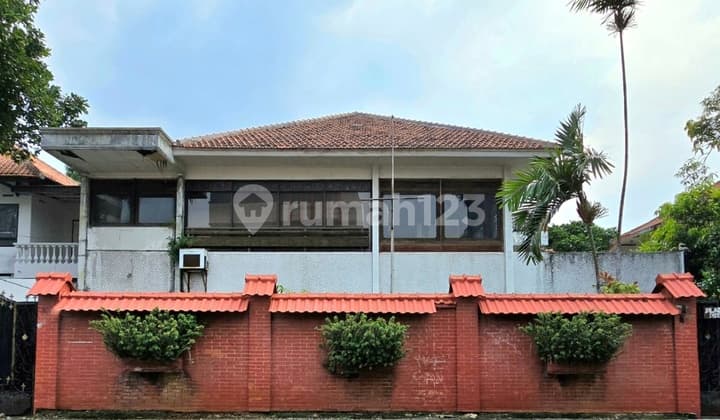 Murah Rumah Strategis Lokasi Bisnis Menteng Jakarta Pusat