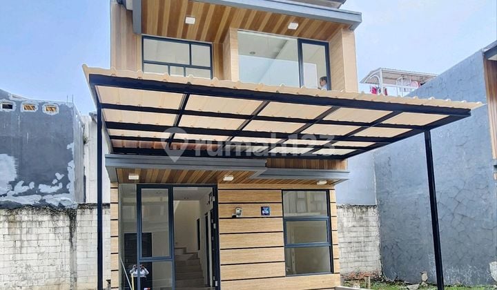 Rumah Siap Huni 2 Lantai Murah Dekat Gading Serpong,