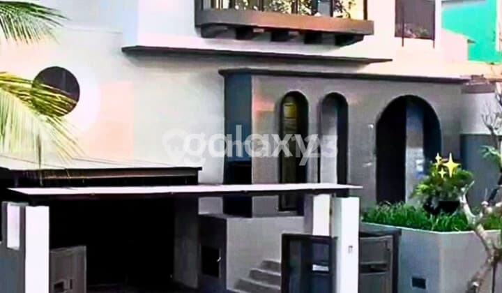 JUAL RUMAH BARU FURNIS MEWAH POSH COLONIAL CITRALAND UTAMA