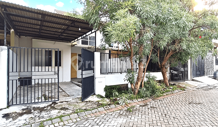 Rent a 1-Story House Ready to Move In at Purimas Regency.