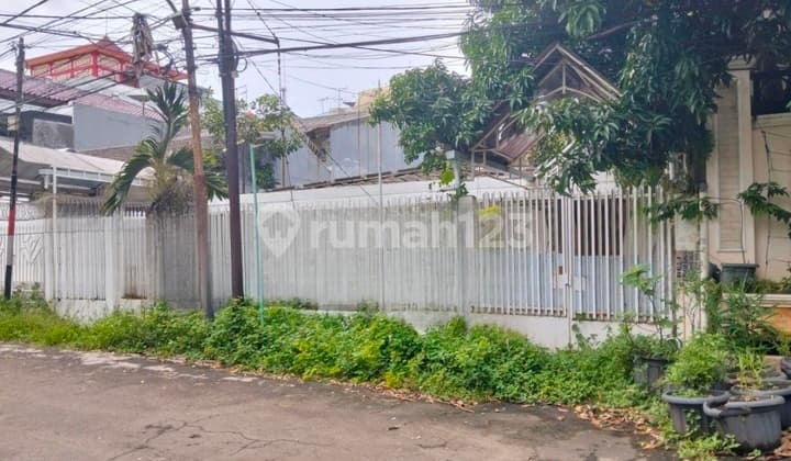 Kavling Pluit, (Rumah Tua) Lt.325m2, di Dalam Cluster, Hadap Timur