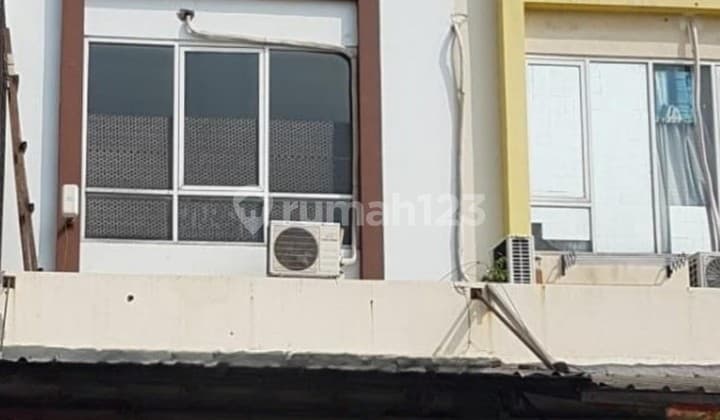 PASAR LARIS, TAMAN SURYA , Hadap TIMUR, Lt.4x10=40m2, 2,5 Lantai .. hanya 1,5M nego