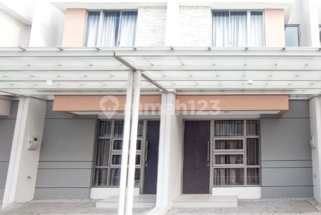 Cluster VIRGINIA PIK2, tinggal BAWA KOPOR , FULLY FURNISH