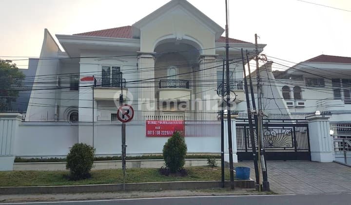 PLUIT, LT. 1200 m2, hadap Jalan Raya, Cocok utk Usaha, Showroom, Cafe; Resto atau Rumah tinggal