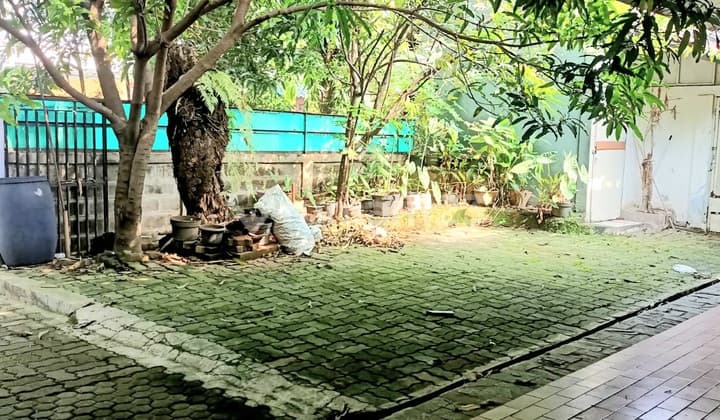 Jl. Kemandoran Raya, Dekat Permata Hijau, Rumah Tua.. Hanya Hitung Tanah