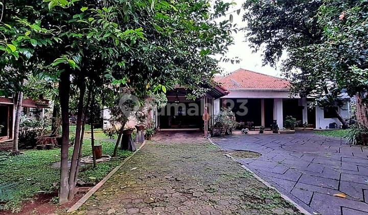 Bonus Land with Habitable House, Land Area 1398m², Building Area 345m²