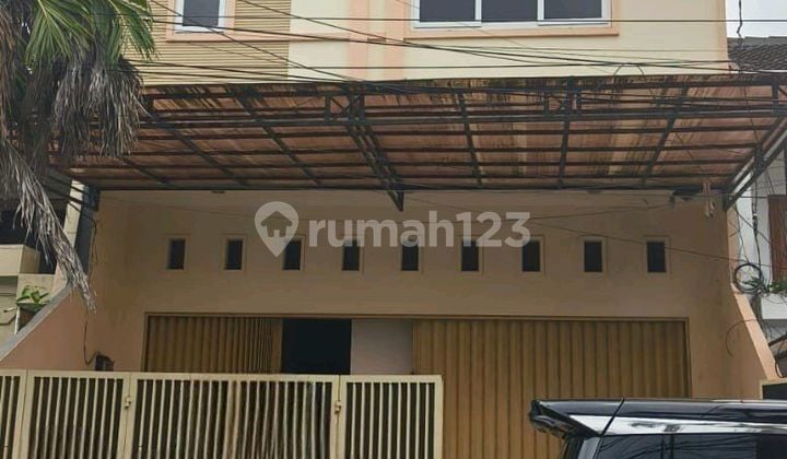 Ruko Muara Karang Blok.8, Lebar 8m, Hadap Selatan