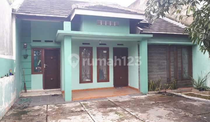 Rmh Luas, bisa Utk Usaha , Kantor ,Dll di Jl. Gandasari Arcamanik Bandung