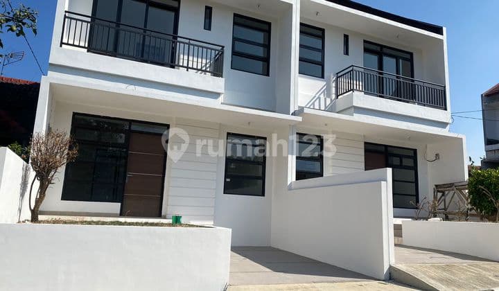 New House in Taman Sari Bukit Bandung Housing.