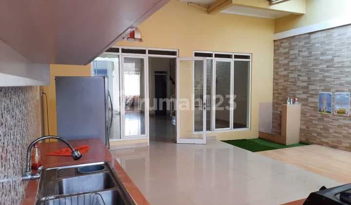 Rmh Bagus 2 Lantai di Perumahan Setra Dago Antapani