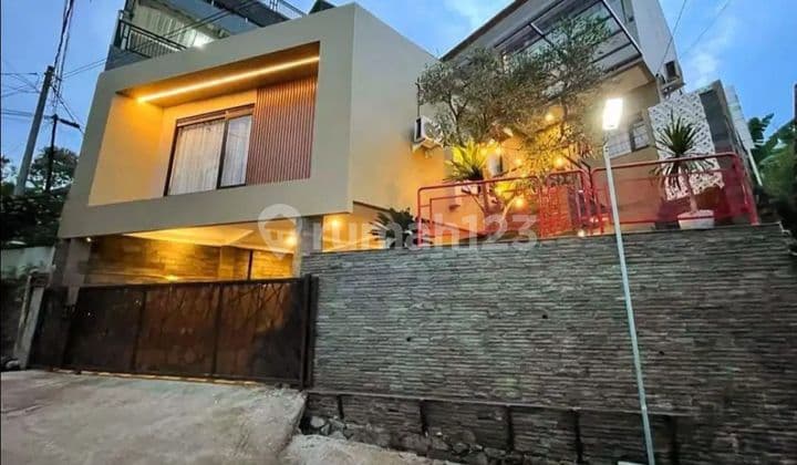 Rumah Lux 2 Lantai Full Furnish di Cikutra Bandung