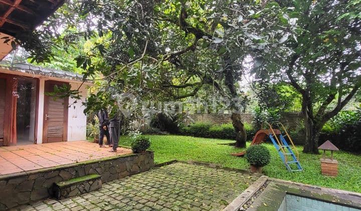 Rumah Luas bisa utk Hotel, Kost2an di Sayap Ciumbuleuit Bandung